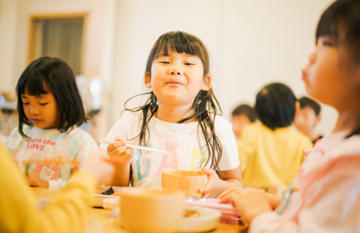 自園調理の給食